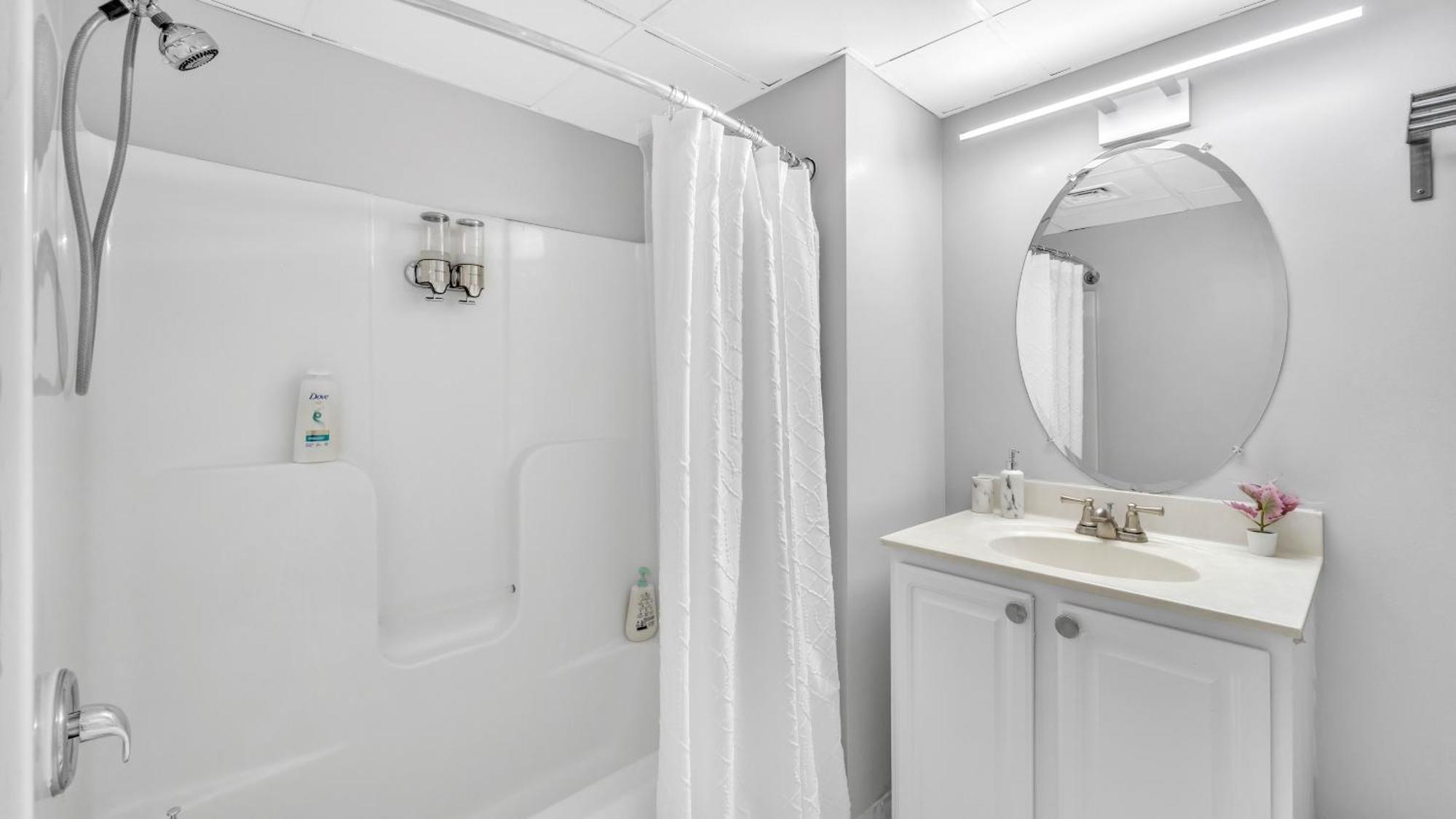 Crown New Haven Hotel At Yale Екстер'єр фото